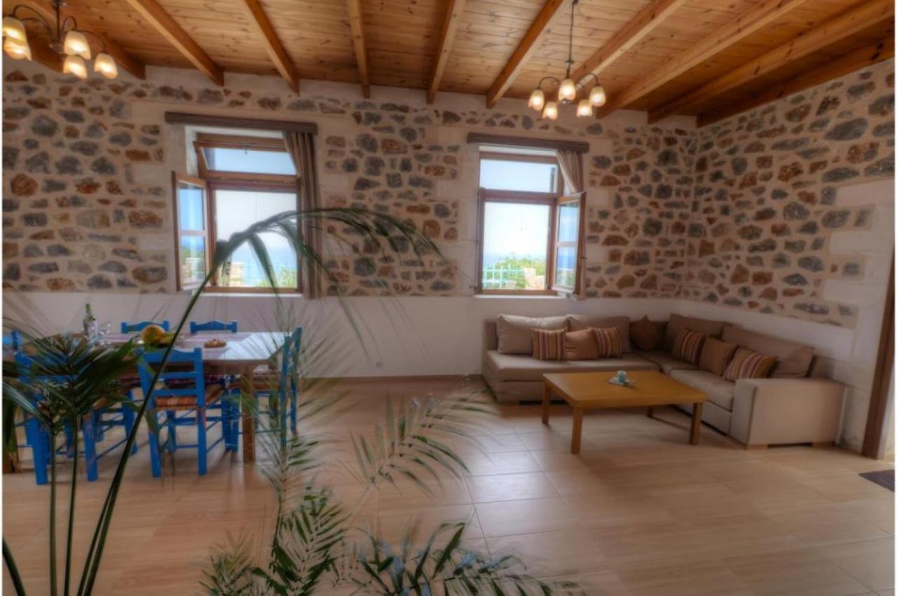 Petres  Stone Villa I In Petres מראה חיצוני תמונה
